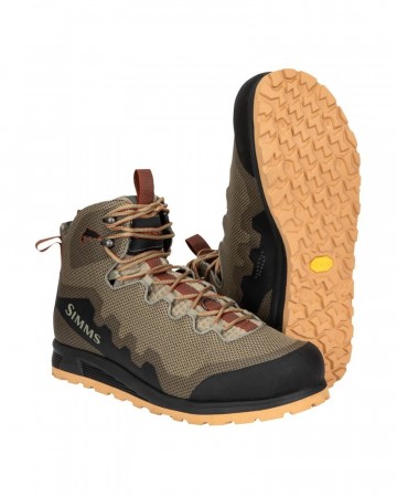 SIMMS Flyweight Access Boot